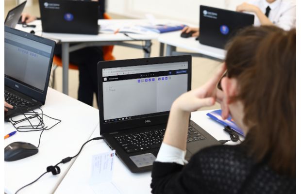 БФ «Система» начал прием заявок в бесплатные школы цифровых навыков в Ростовской области