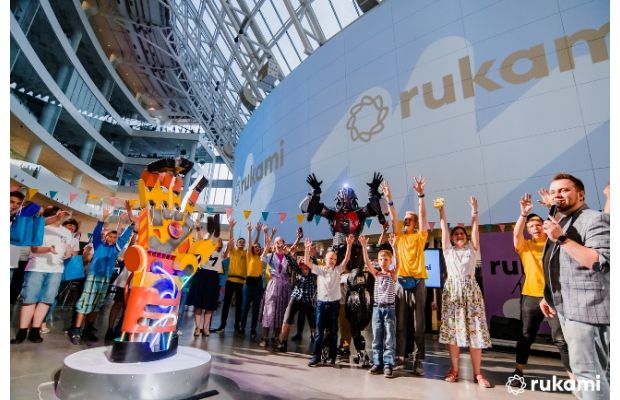 Фестивали Rukami стали лучшими в продвижении технологий будущего