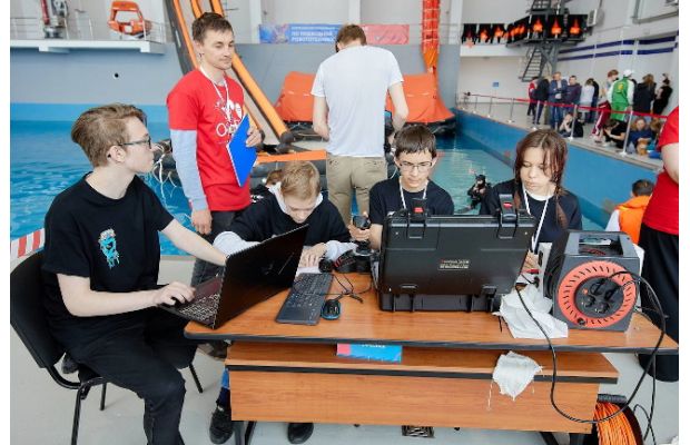 Приморские школьники принесли России победу в Международных соревнованиях по подводной робототехнике